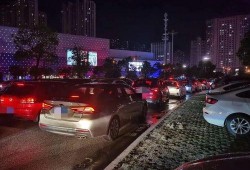 庐山堵车最新爆料,车流如织，游客出行受阻，现场实况曝光