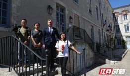 东湖欺凌学生爆料事件视频,校园暴力视频曝光引发社会关注