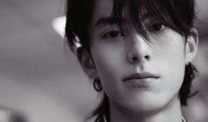 王鹤棣爆料对象是谁啊视频,视频内容引发网友热议