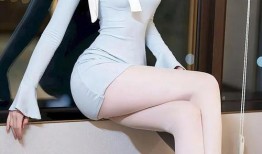 丝袜白色视频在线观看,白色诱惑下的视觉盛宴